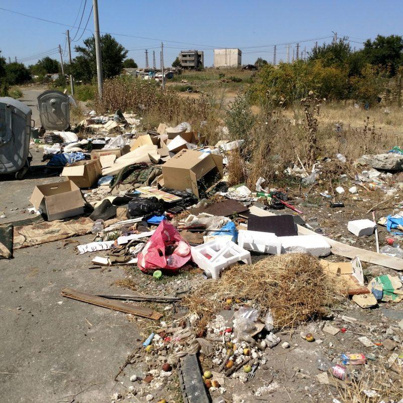Село Дебелт и проблемът с отпадъците
